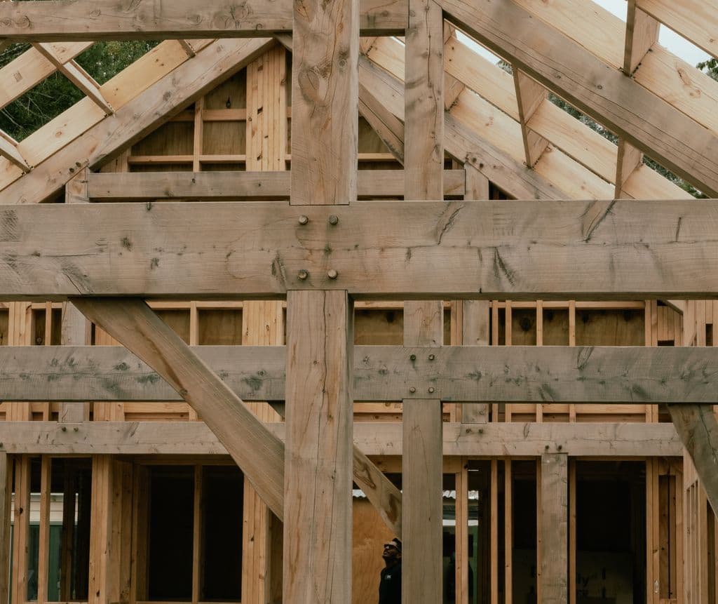Mortise and tenon joinery accentuates the quality and characteristics of the timber