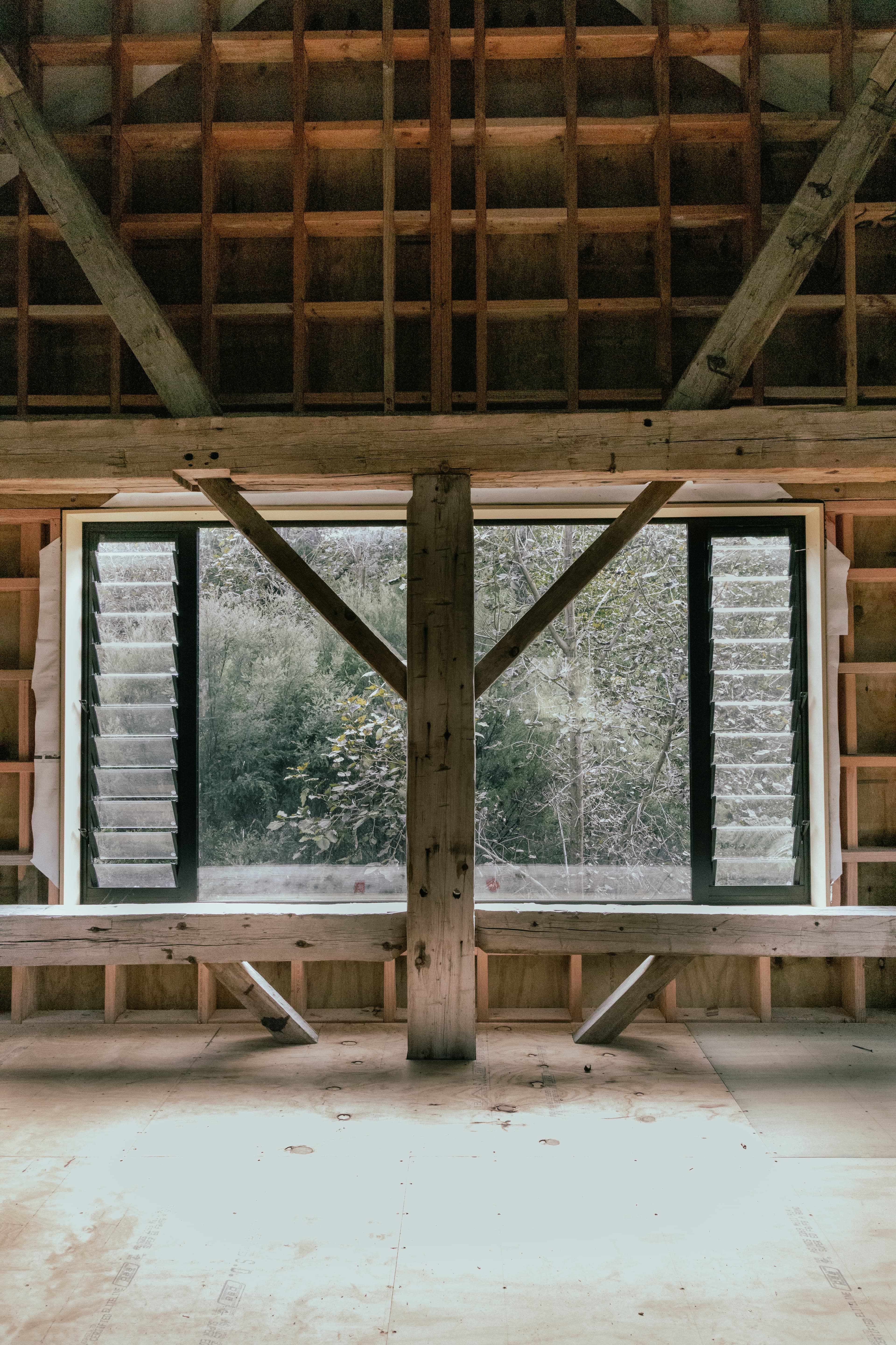 Luxury heritage barn home restoration with modern amenities, preserving historical charm and craftsmanship NZ